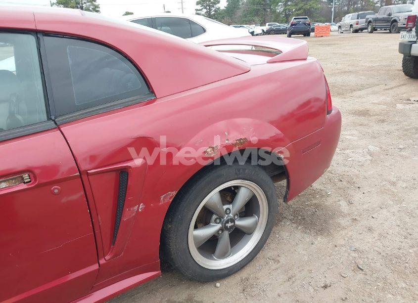 Photo 6 of 2000 Ford Mustang (VIN 1FAFP4049YF174888)