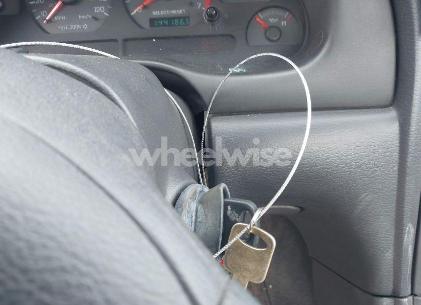 Photo 11 of 2000 Ford Mustang (VIN 1FAFP4049YF296568)