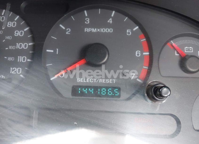 Photo 7 of 2000 Ford Mustang (VIN 1FAFP4049YF296568)