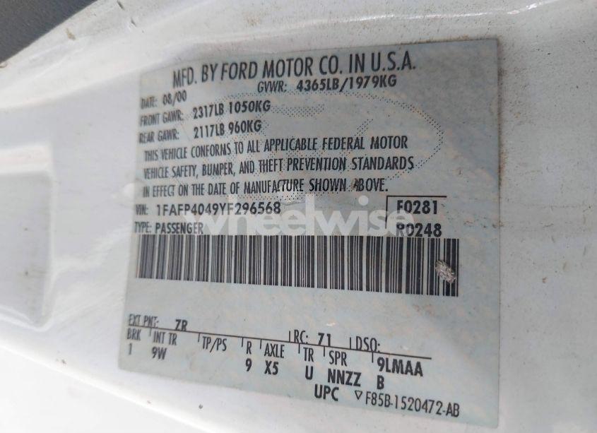 Photo 9 of 2000 Ford Mustang (VIN 1FAFP4049YF296568)