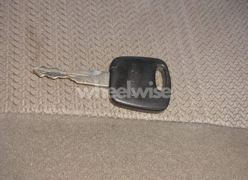 Photo 11 of 2001 Ford Mustang (VIN 1FAFP404X1F184545)