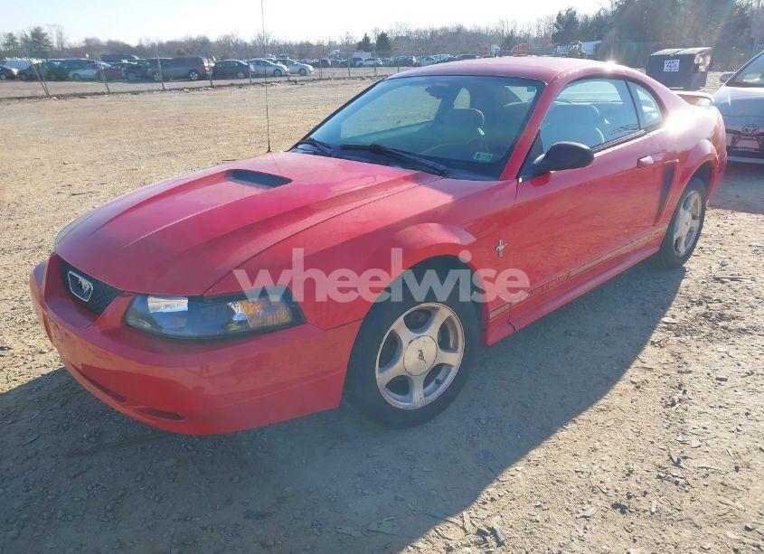 Photo 2 of 2001 Ford Mustang (VIN 1FAFP404X1F184545)