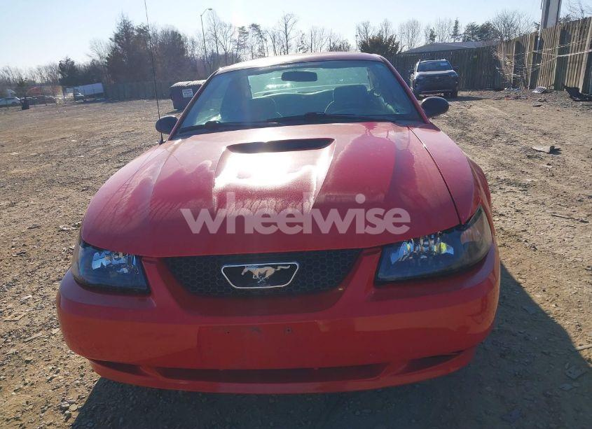 Photo 6 of 2001 Ford Mustang (VIN 1FAFP404X1F184545)