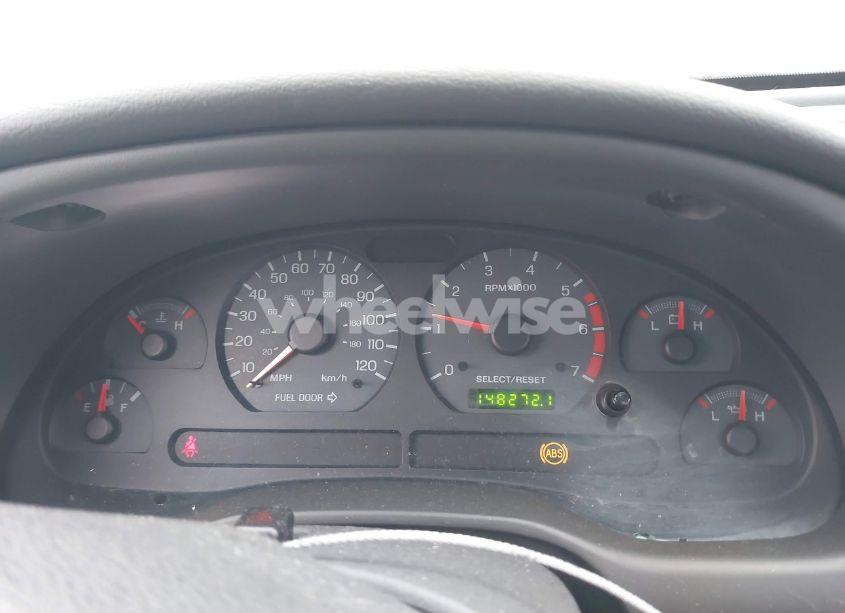 Photo 7 of 2002 Ford Mustang (VIN 1FAFP404X2F212068)