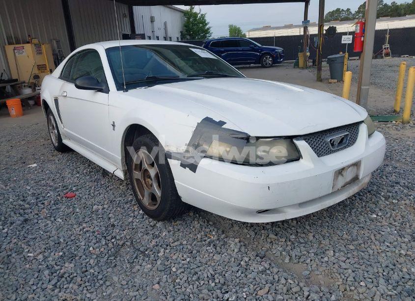 2003 Ford Mustang (VIN 1FAFP404X3F374199) main photo