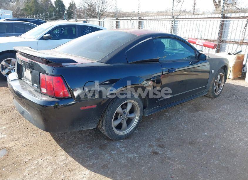 Photo 4 of 2004 Ford Mustang (VIN 1FAFP404X4F131994)