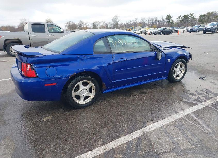 Photo 4 of 2004 Ford Mustang (VIN 1FAFP40604F179179)