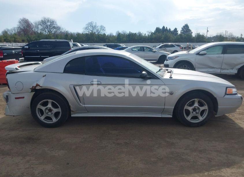 Photo 13 of 2004 Ford Mustang (VIN 1FAFP40604F211340)