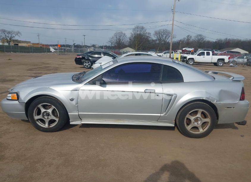Photo 14 of 2004 Ford Mustang (VIN 1FAFP40604F211340)