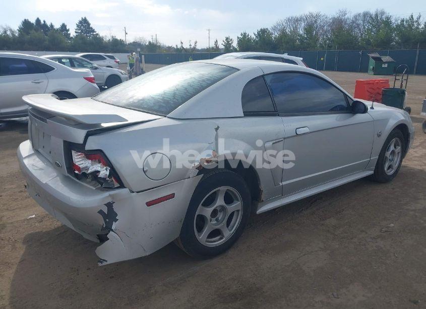 Photo 4 of 2004 Ford Mustang (VIN 1FAFP40604F211340)