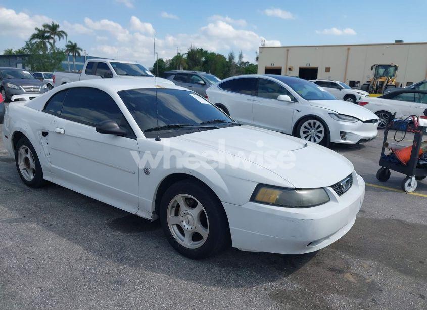 2004 Ford Mustang (VIN 1FAFP40604F229241) main photo