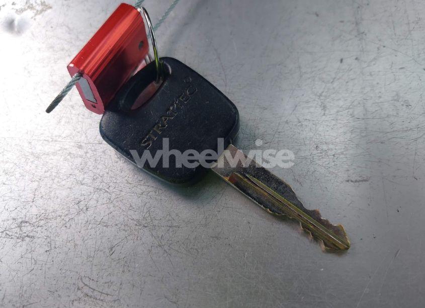 Photo 11 of 2004 Ford Mustang (VIN 1FAFP40604F229241)