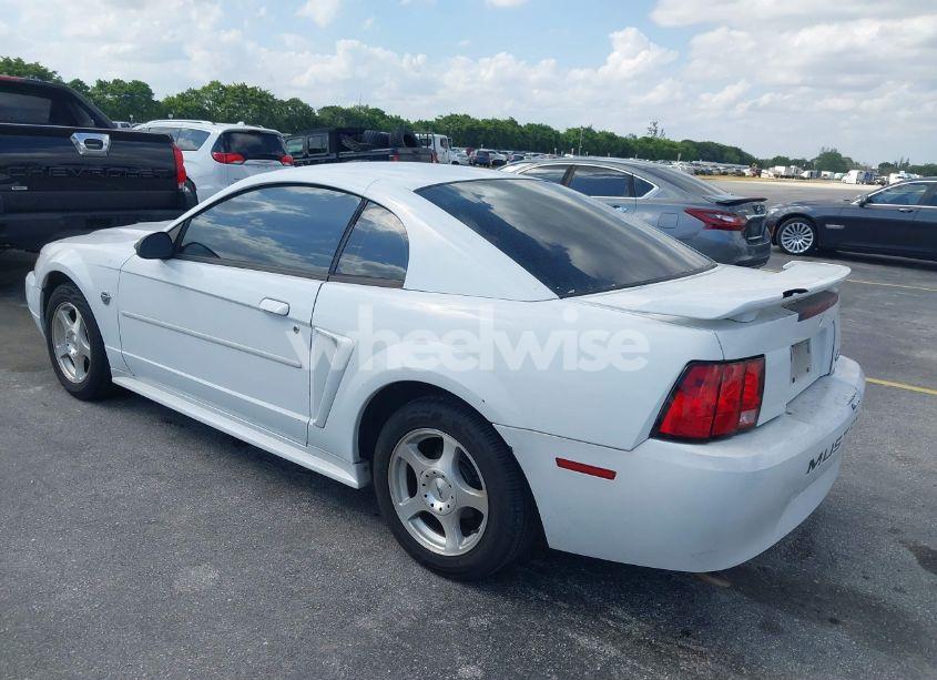 Photo 3 of 2004 Ford Mustang (VIN 1FAFP40604F229241)