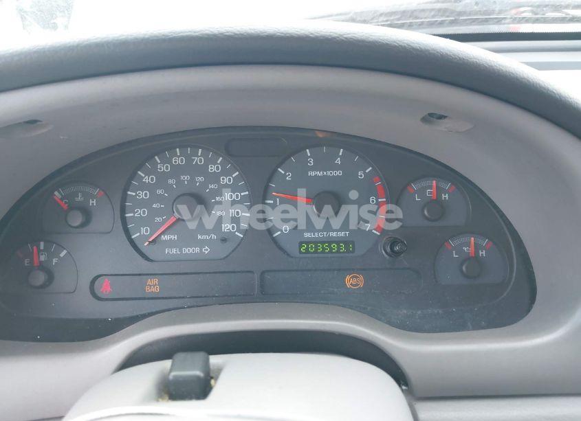 Photo 7 of 2004 Ford Mustang (VIN 1FAFP40604F229241)