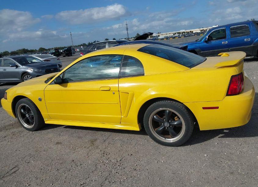 Photo 13 of 2004 Ford Mustang (VIN 1FAFP40614F196900)