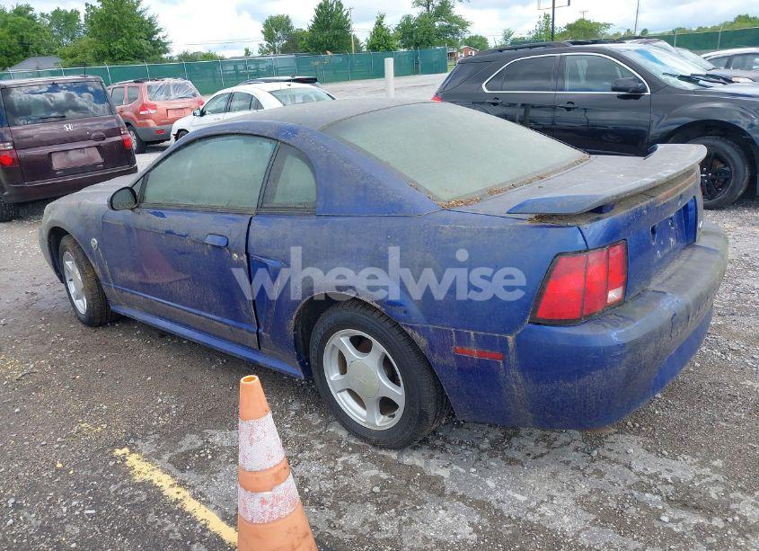 Photo 3 of 2004 Ford Mustang (VIN 1FAFP40614F239549)