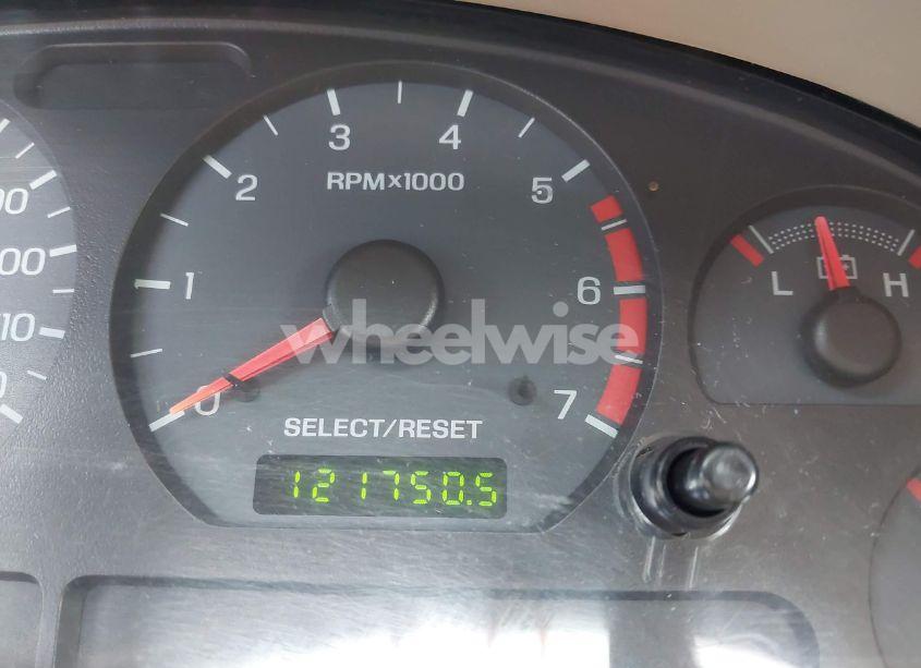 Photo 7 of 2004 Ford Mustang (VIN 1FAFP40614F239549)