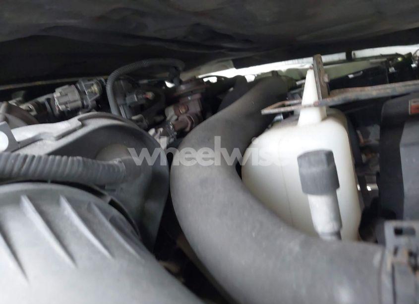 Photo 10 of 2004 Ford Mustang (VIN 1FAFP40624F135586)