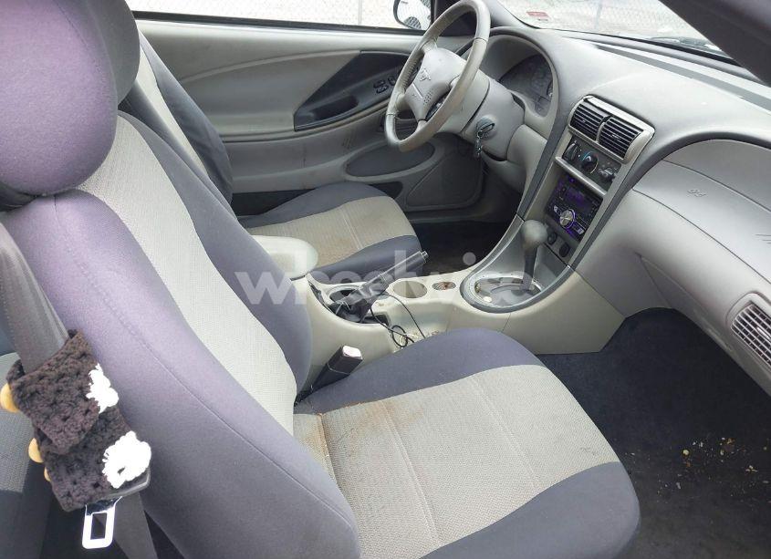 Photo 5 of 2004 Ford Mustang (VIN 1FAFP40624F135586)