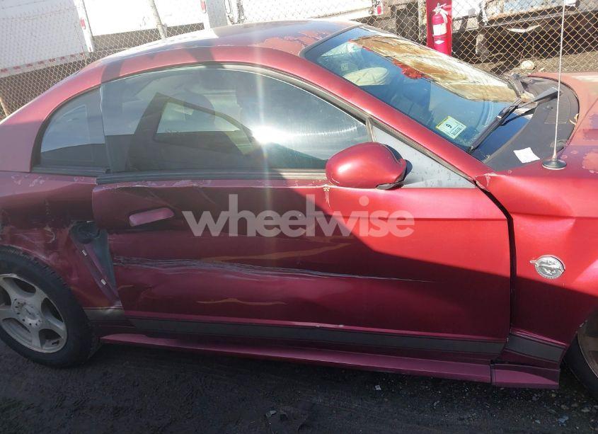 Photo 14 of 2004 Ford Mustang (VIN 1FAFP40624F137743)