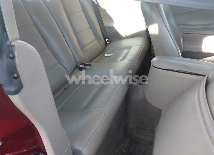 Photo 8 of 2004 Ford Mustang (VIN 1FAFP40624F137743)