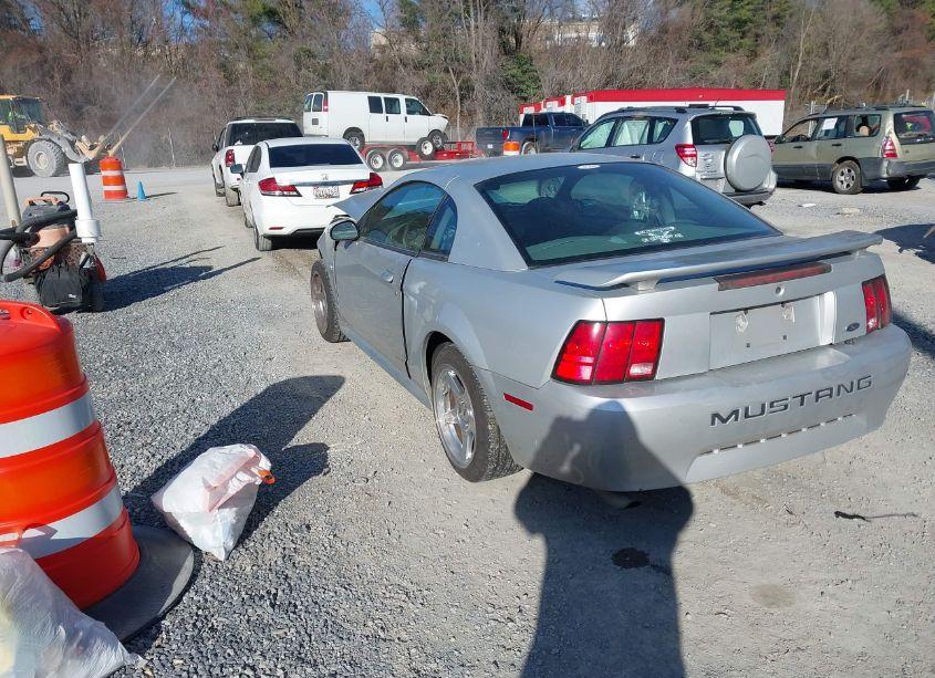 Photo 3 of 2004 Ford Mustang (VIN 1FAFP40624F151478)