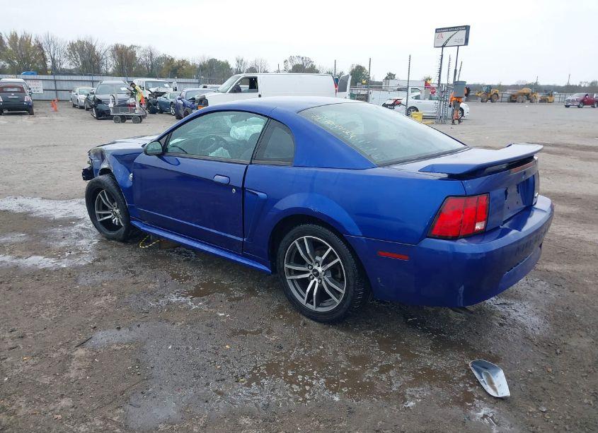 Photo 3 of 2004 Ford Mustang (VIN 1FAFP40624F239639)