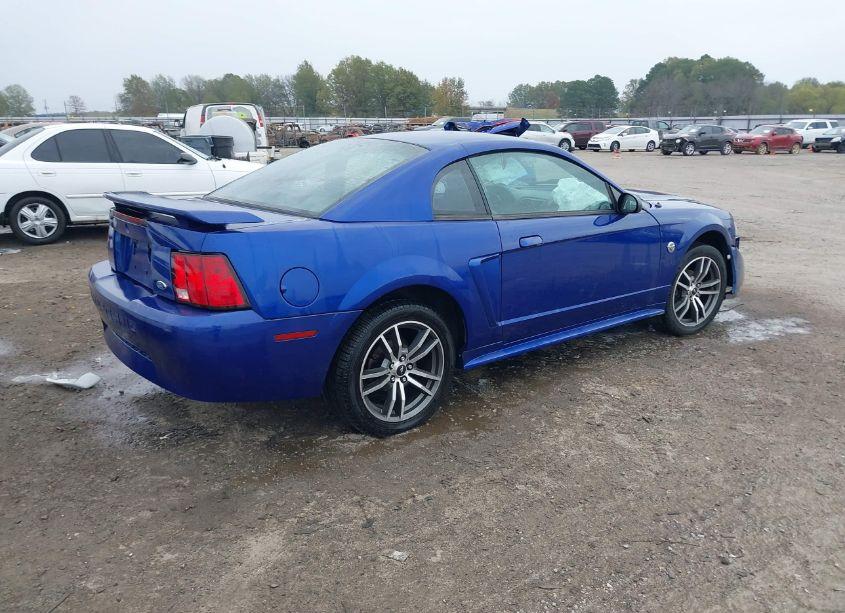Photo 4 of 2004 Ford Mustang (VIN 1FAFP40624F239639)