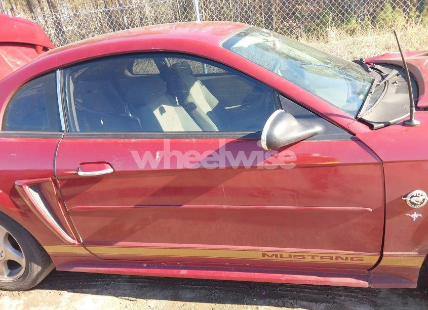 Photo 14 of 2004 Ford Mustang (VIN 1FAFP40634F132387)