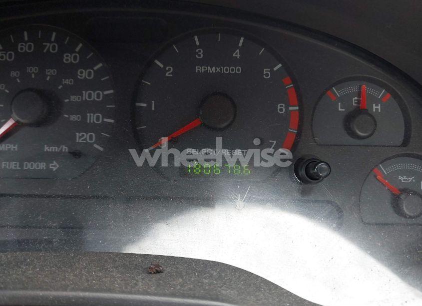 Photo 16 of 2004 Ford Mustang (VIN 1FAFP40654F161888)