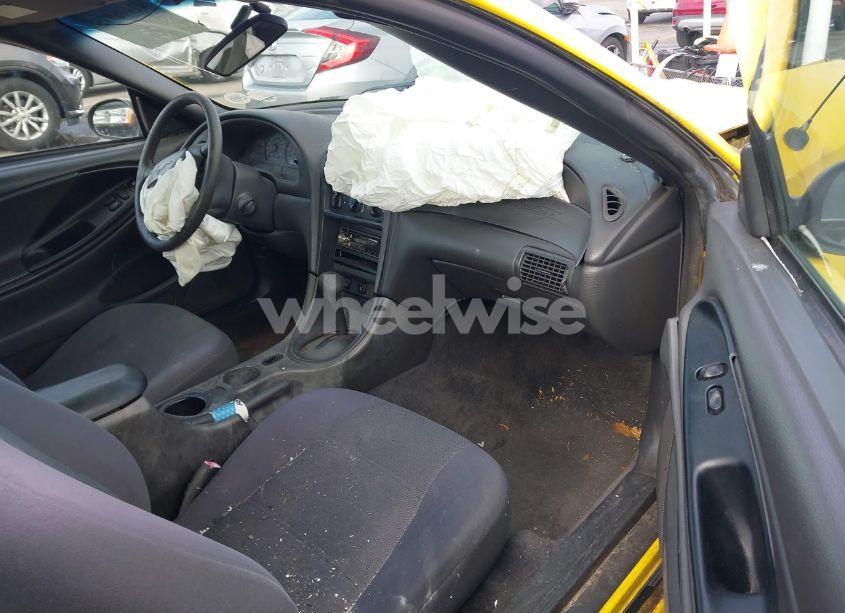 Photo 5 of 2004 Ford Mustang (VIN 1FAFP40654F161888)