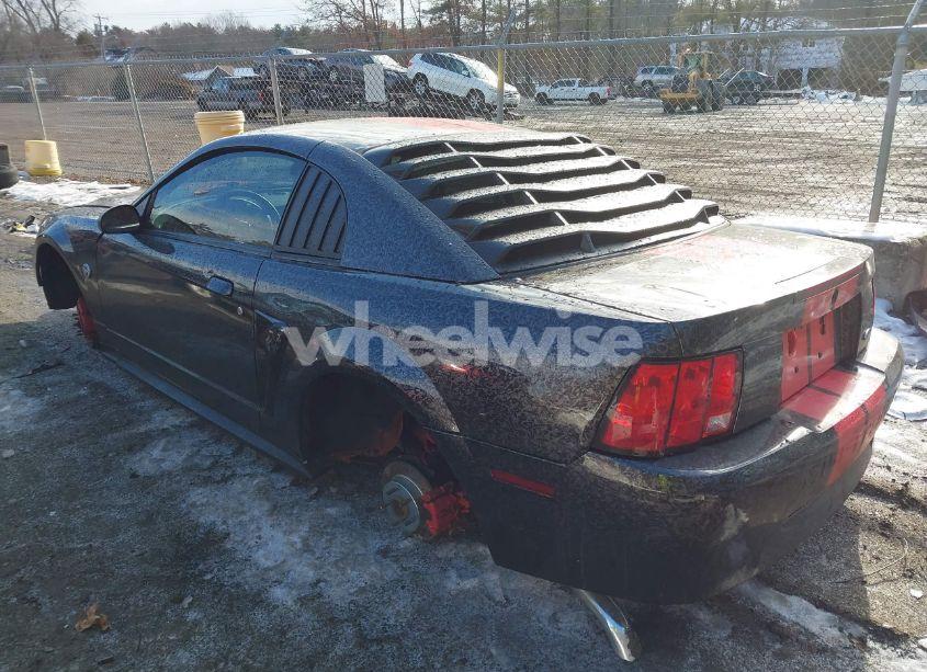 Photo 3 of 2004 Ford Mustang (VIN 1FAFP40654F234239)