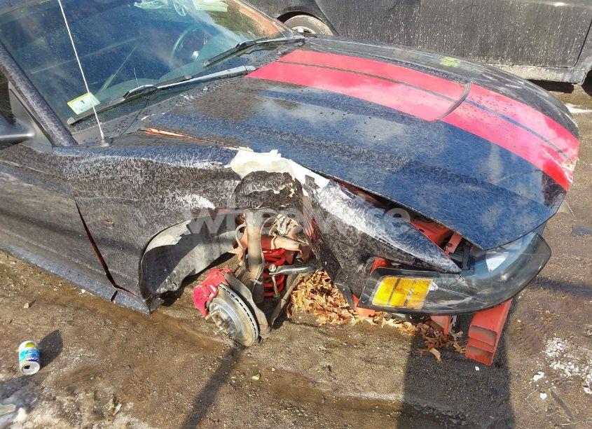 Photo 6 of 2004 Ford Mustang (VIN 1FAFP40654F234239)