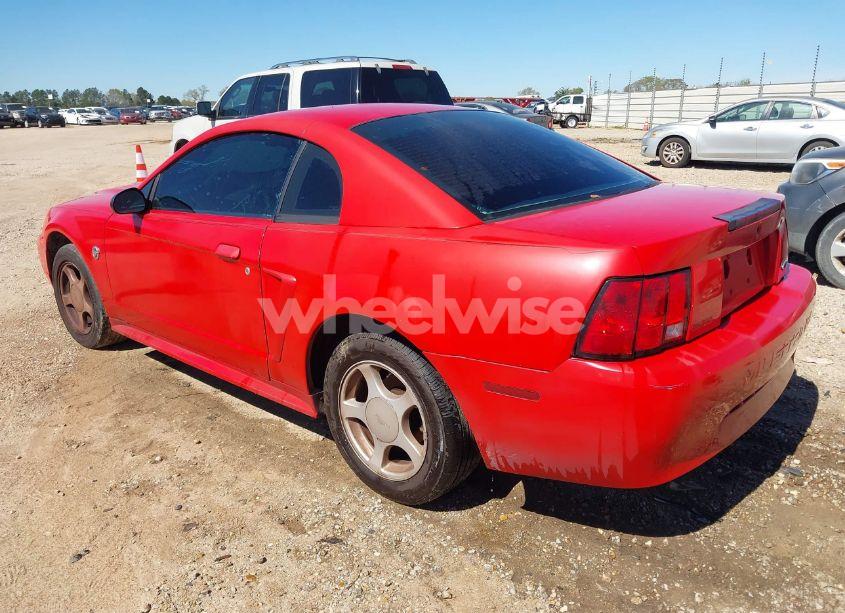 Photo 3 of 2004 Ford Mustang (VIN 1FAFP40664F153038)