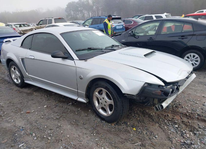 2004 Ford Mustang (VIN 1FAFP40674F176862) main photo