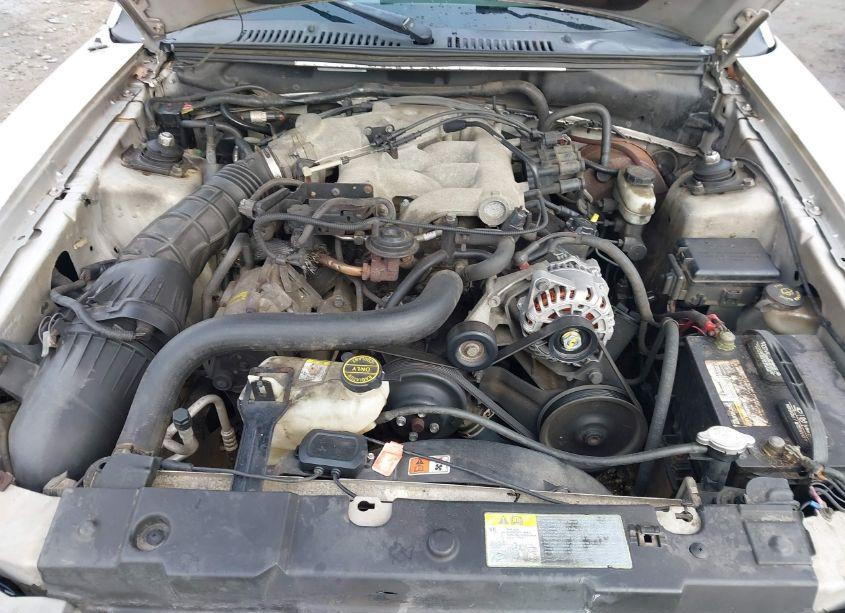 Photo 10 of 2004 Ford Mustang (VIN 1FAFP40674F176862)