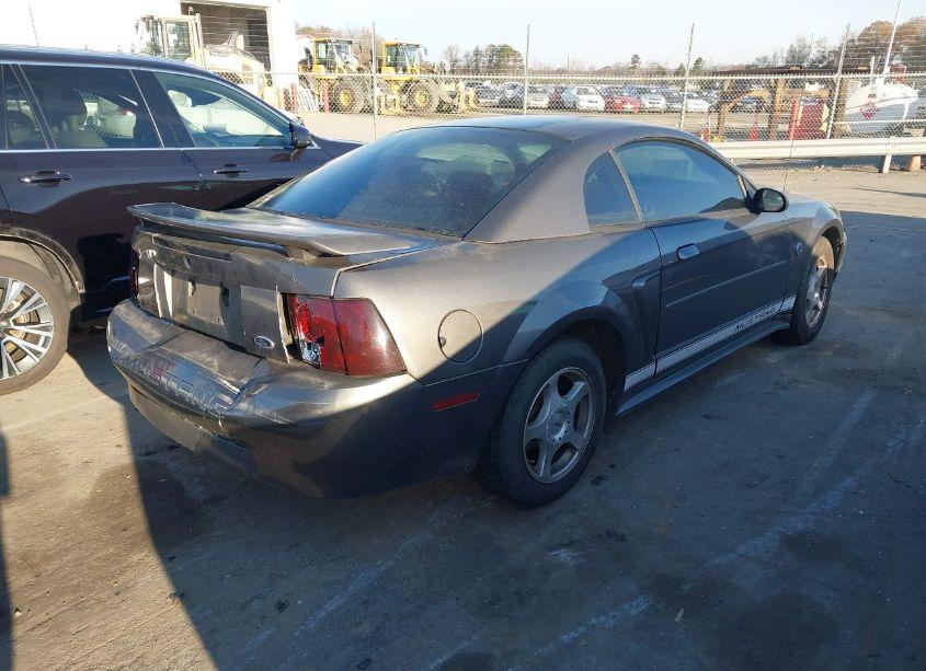 Photo 4 of 2004 Ford Mustang (VIN 1FAFP40674F191815)