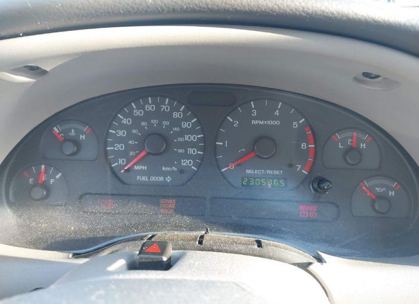 Photo 7 of 2004 Ford Mustang (VIN 1FAFP40674F191815)