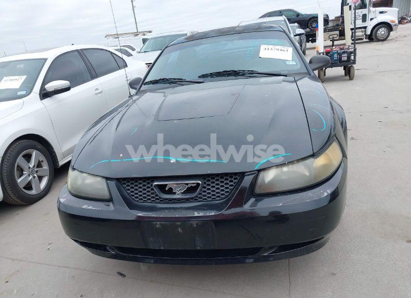 Photo 12 of 2004 Ford Mustang (VIN 1FAFP40684F138315)