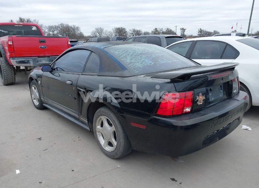 Photo 3 of 2004 Ford Mustang (VIN 1FAFP40684F138315)