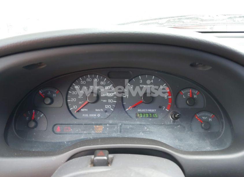 Photo 7 of 2004 Ford Mustang (VIN 1FAFP40684F138315)