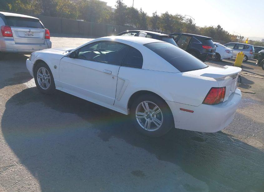 Photo 3 of 2004 Ford Mustang (VIN 1FAFP40684F205141)