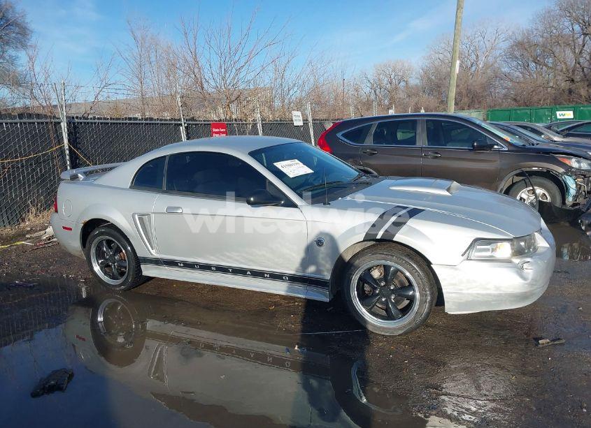 Photo 13 of 2004 Ford Mustang (VIN 1FAFP40694F241808)