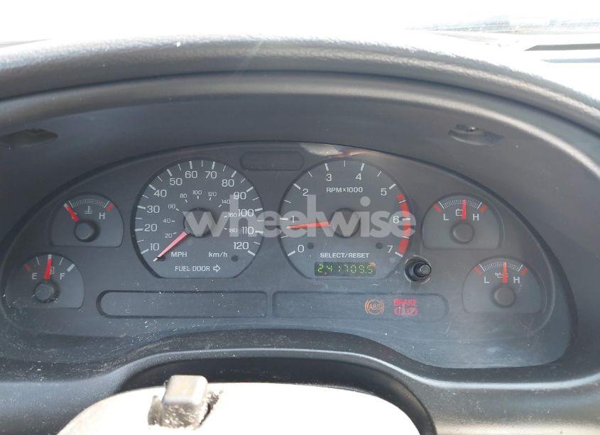 Photo 7 of 2004 Ford Mustang (VIN 1FAFP406X4F174247)