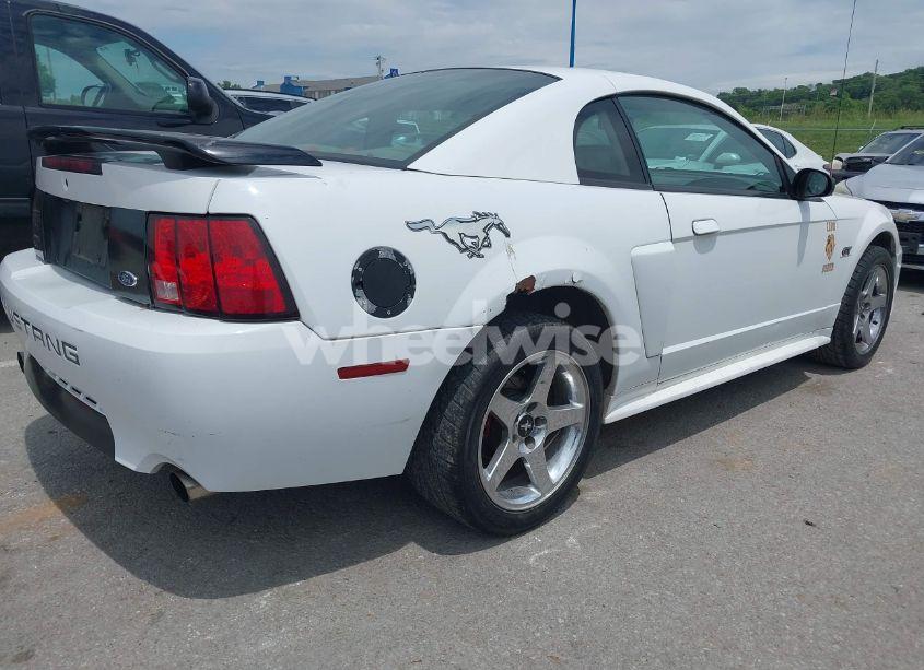 Photo 4 of 2001 Ford Mustang GT (VIN 1FAFP42X01F121624)