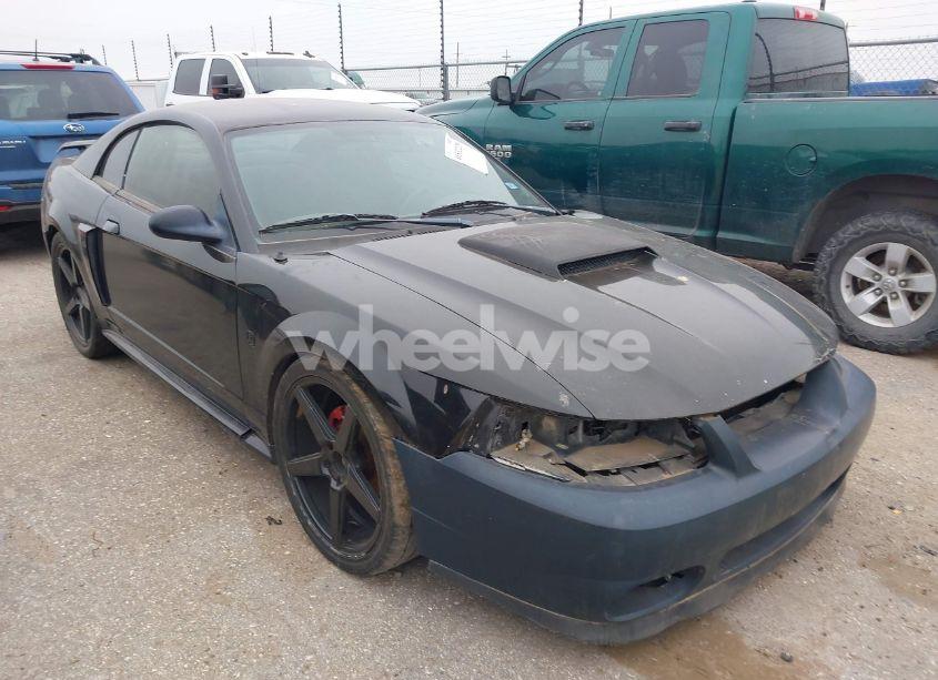 2002 Ford Mustang GT (VIN 1FAFP42X02F208862) main photo