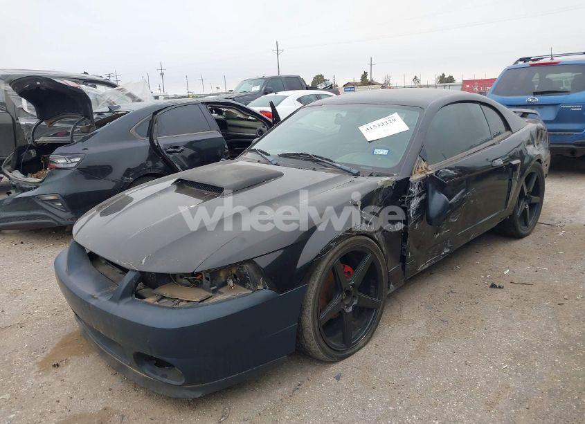 Photo 2 of 2002 Ford Mustang GT (VIN 1FAFP42X02F208862)