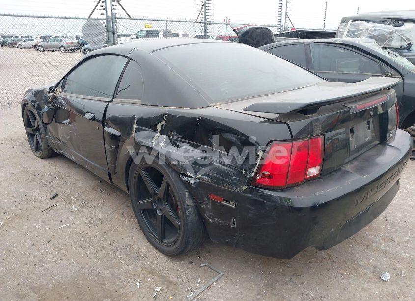 Photo 3 of 2002 Ford Mustang GT (VIN 1FAFP42X02F208862)