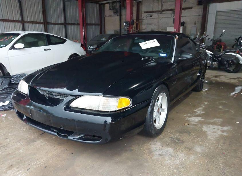 Photo 2 of 1998 Ford Mustang GT (VIN 1FAFP42X0WF228261)