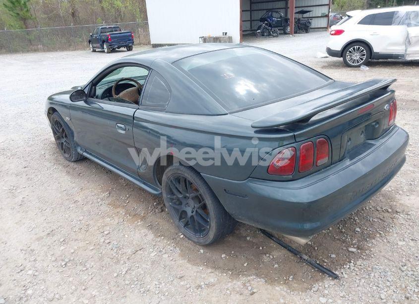 Photo 3 of 1998 Ford Mustang GT (VIN 1FAFP42X0WF234934)